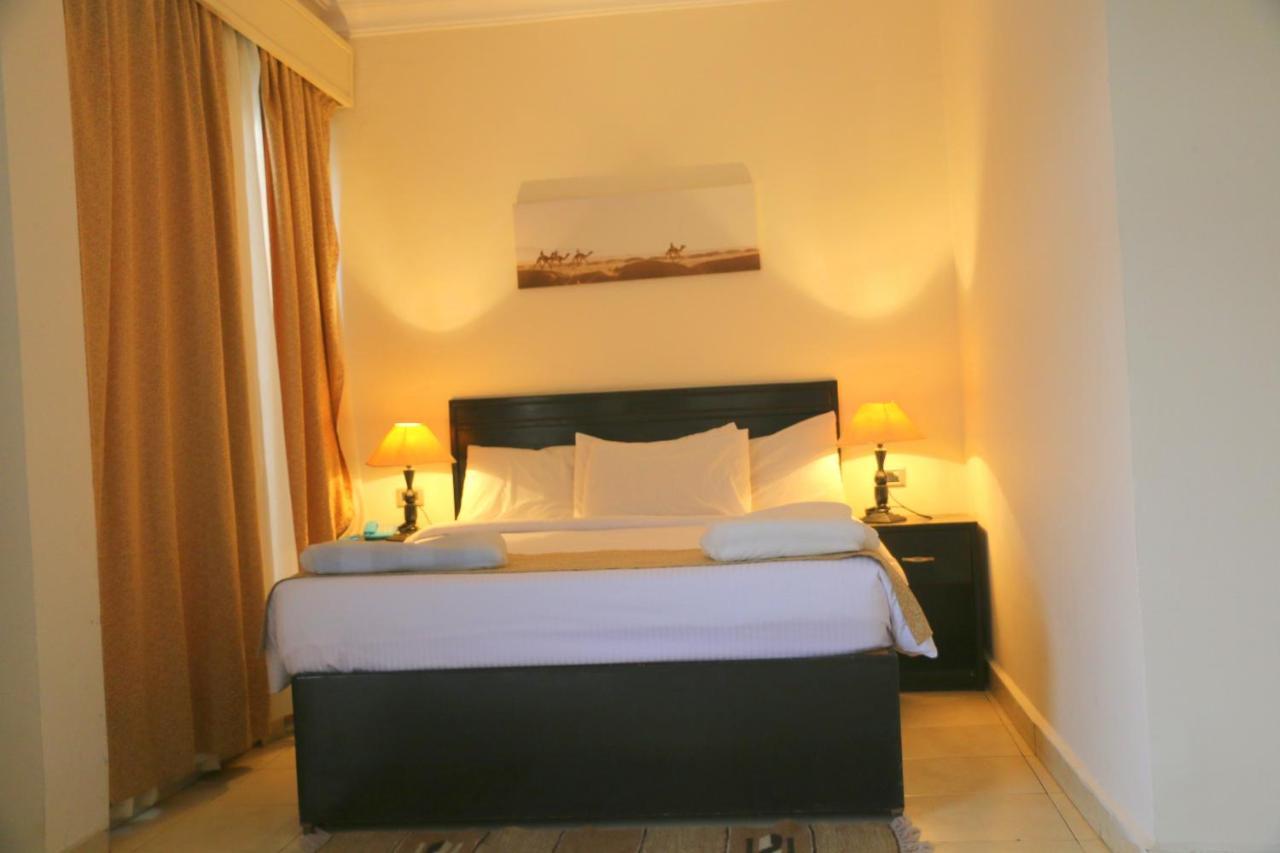 Royal Naama Bay Resort Sharm El-Sheikh Exterior foto
